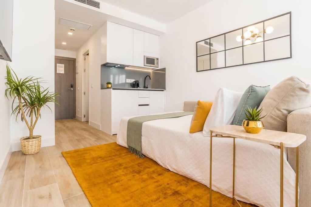 New Apt In The Heart Of 마드리드 외부 사진