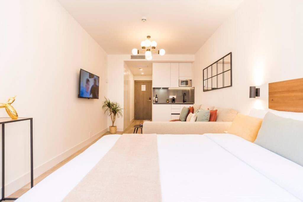 New Apt In The Heart Of 마드리드 외부 사진