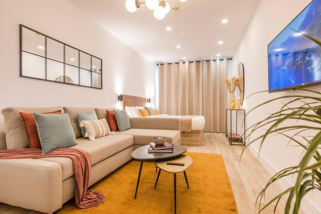 New Apt In The Heart Of 마드리드 외부 사진