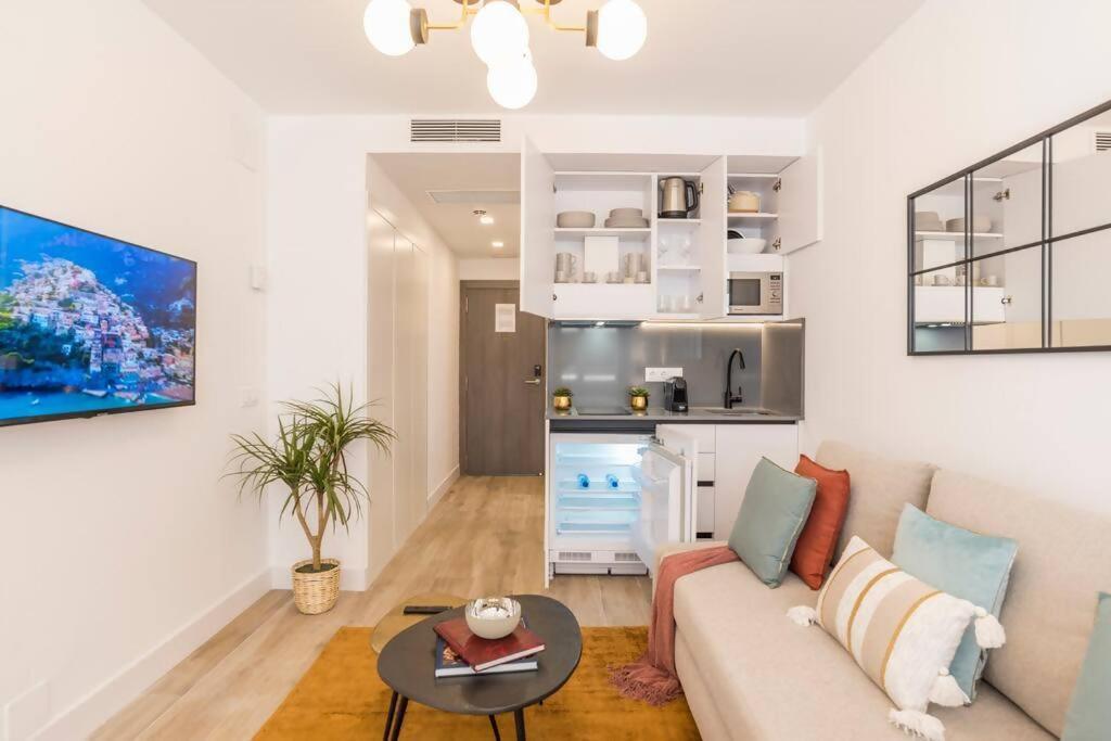 New Apt In The Heart Of 마드리드 외부 사진