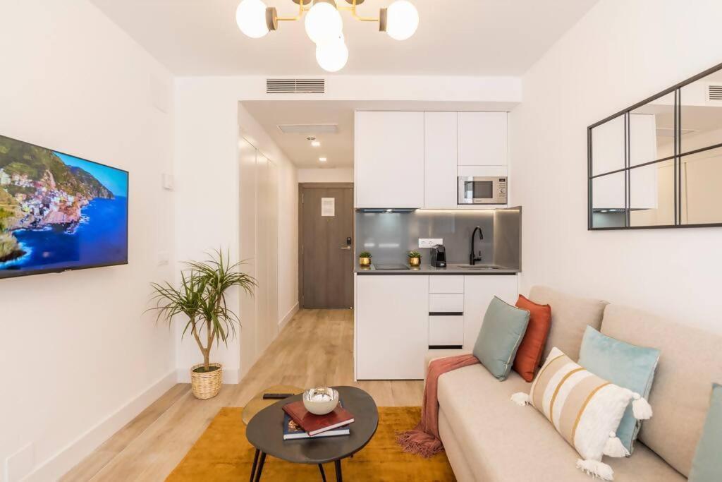 New Apt In The Heart Of 마드리드 외부 사진